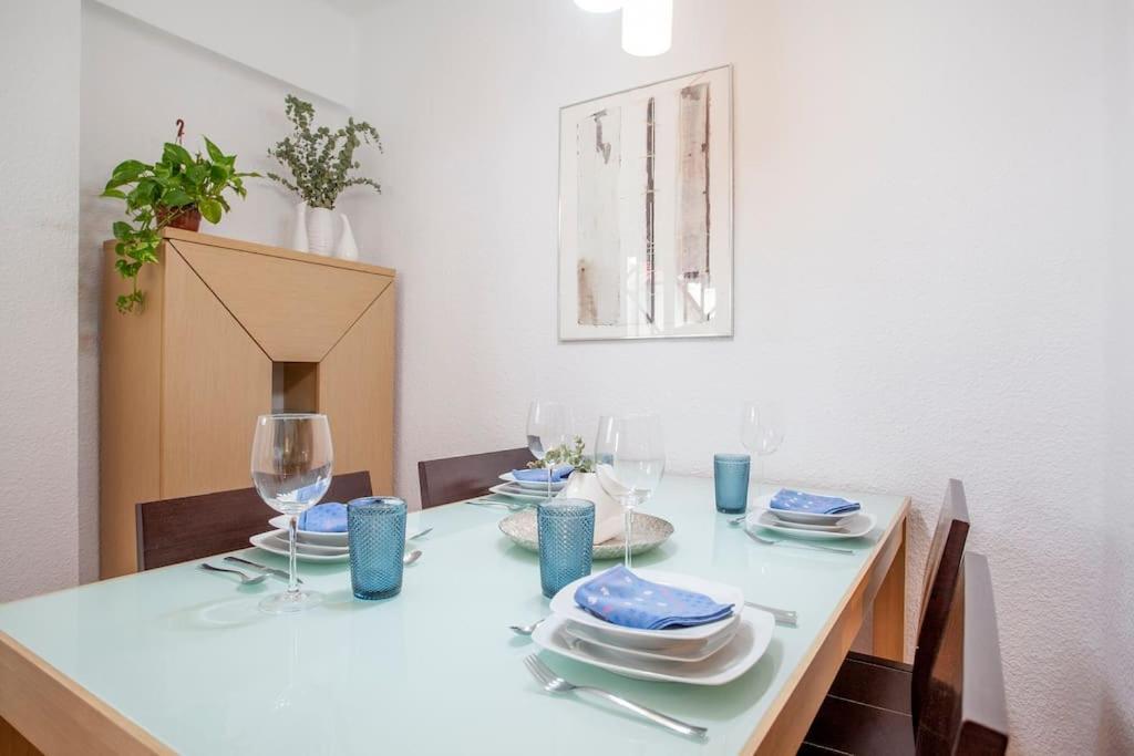 Апартаменти Precioso Piso Moderno: Terraza, A/C, Netflix, Wifi Валенсія Екстер'єр фото
