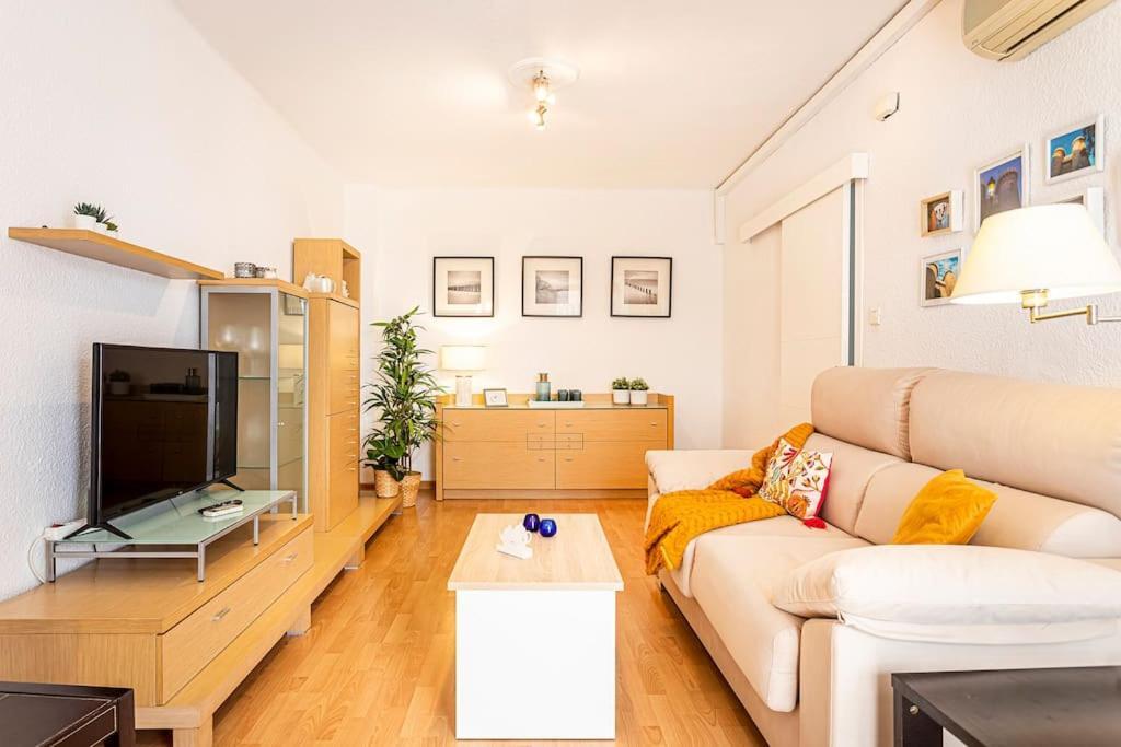 Апартаменти Precioso Piso Moderno: Terraza, A/C, Netflix, Wifi Валенсія Екстер'єр фото