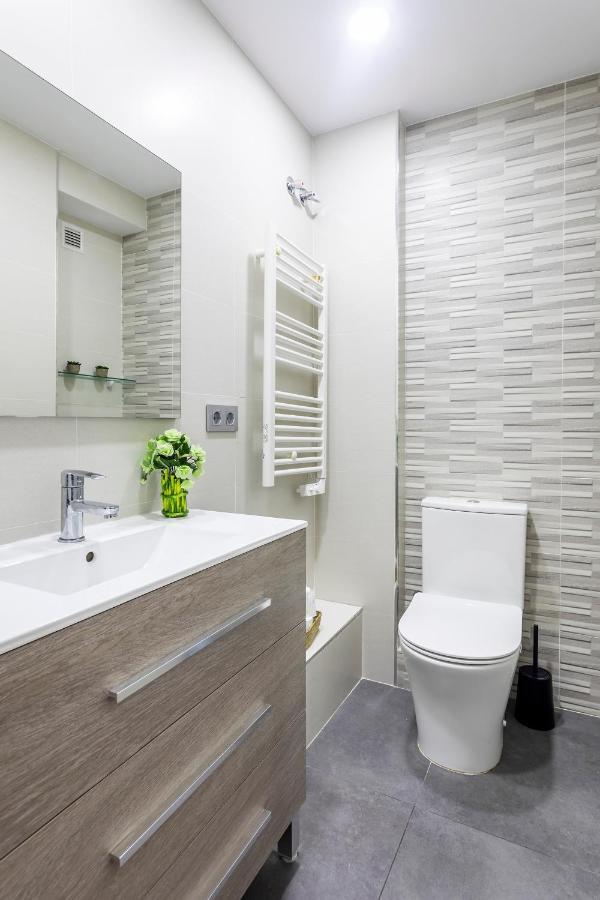 Апартаменти Precioso Piso Moderno: Terraza, A/C, Netflix, Wifi Валенсія Екстер'єр фото